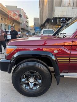 تويوتا لاند كروزر 70